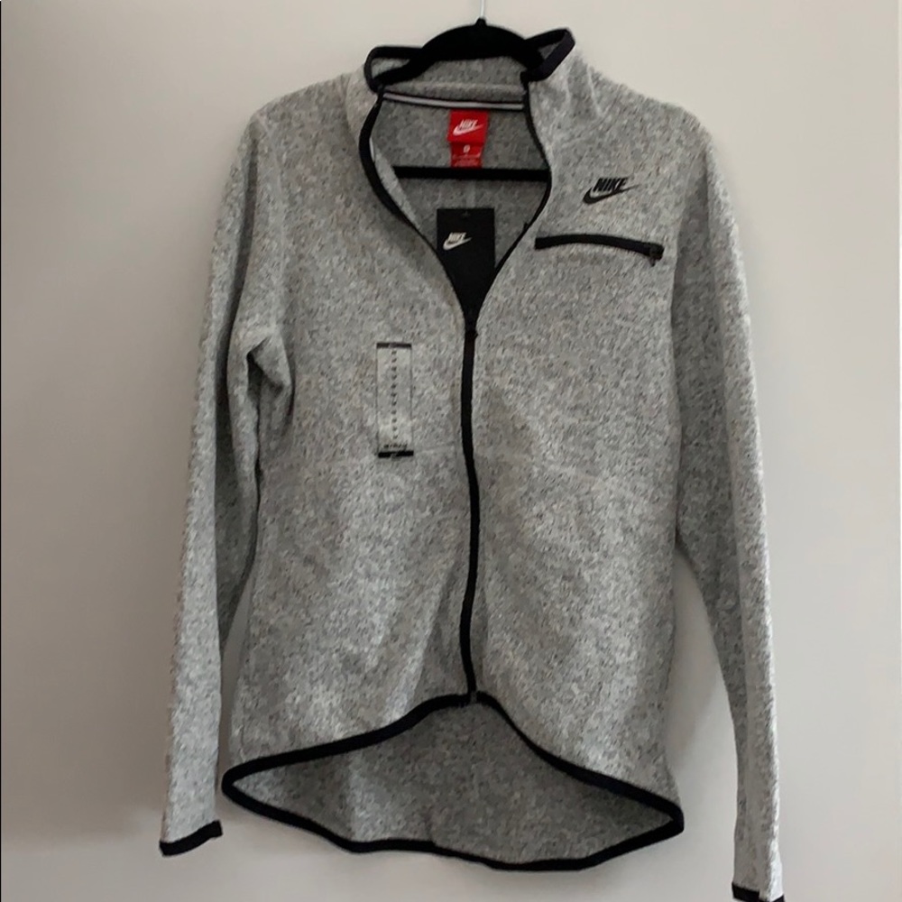 Brand New Women’s Nike Zip Up